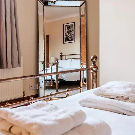 The Cottage In Chester, Sleeps 6 With Free Parking Exterior photo
