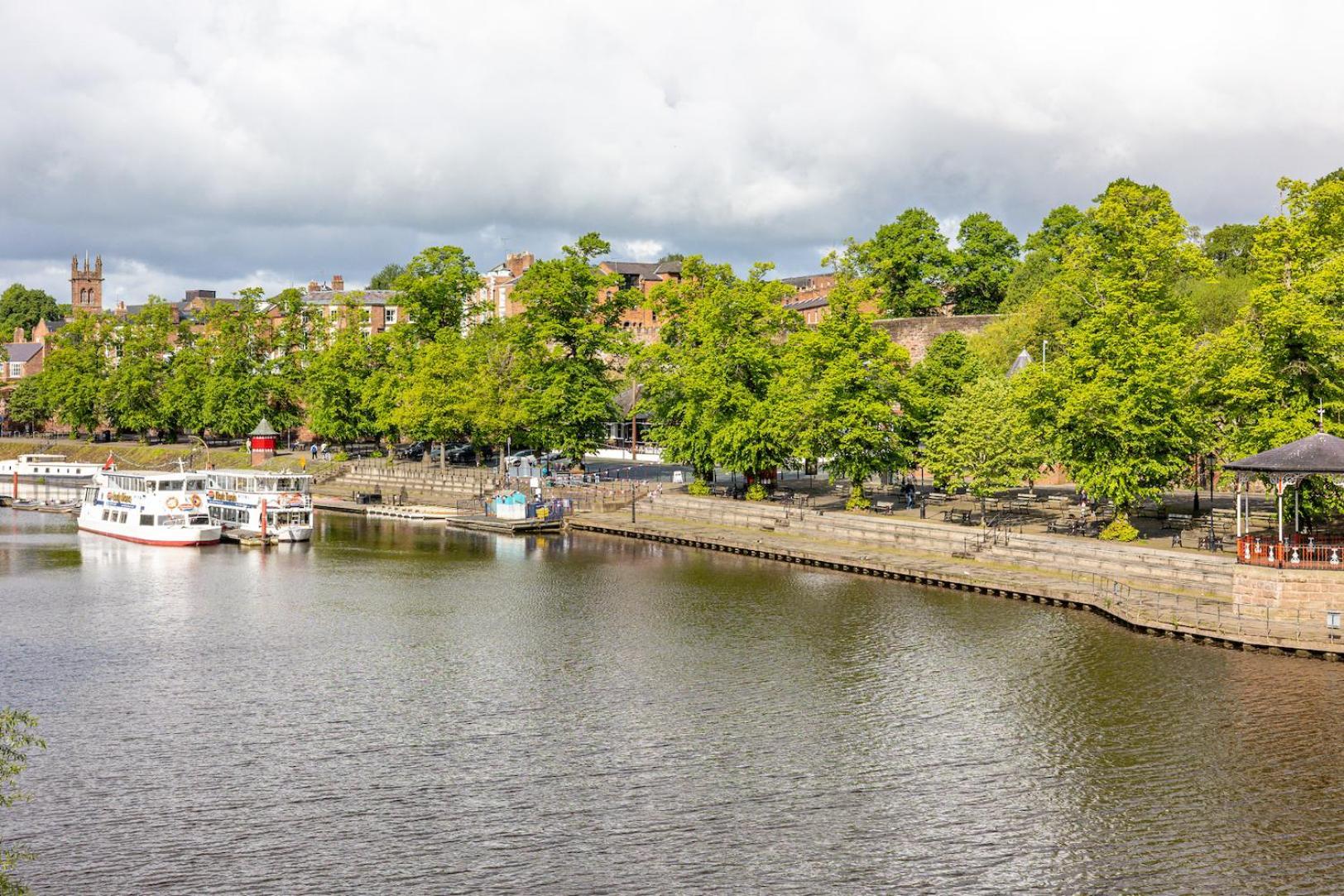 Holiday home The In Chester, Sleeps 6 With Free Parking Chester